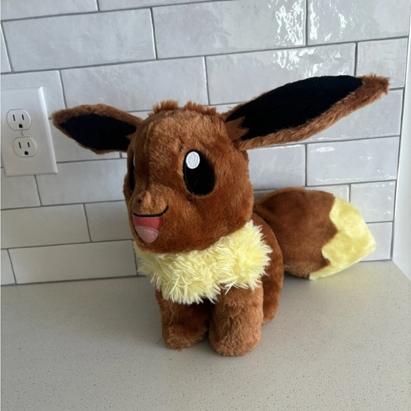 Build-A-Bear Other - Build-A-Bear Pokémon Eevee Plush 2017  16 inch Standard